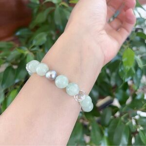 Elegant Beaded Bracelet with Jade and natural freshwater pearl